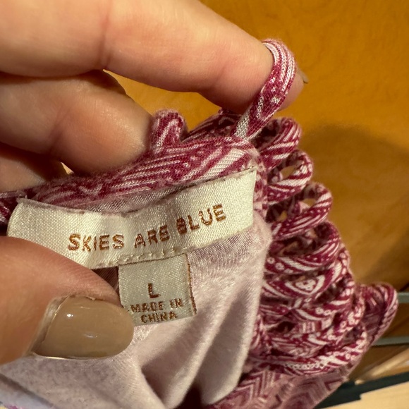 Multicolor pink tank with lattice back detail - Picture 6 of 6